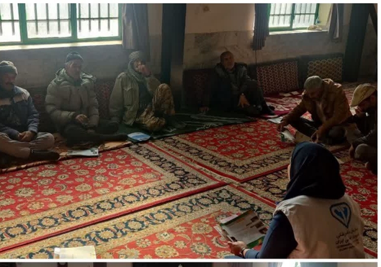 برگزاری کلاس آموزشی بیماری تب برفکی در روستاهای پیرشهید و تنسوان، توسط کارشناس شبکه دامپزشکی شیروان